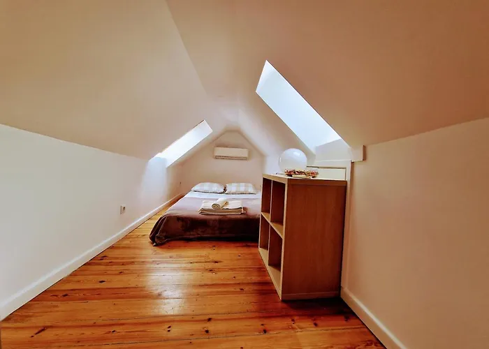 Mouraria & Flats By Village شقة